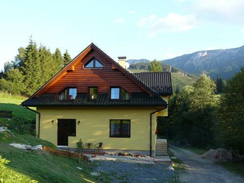 Hostal Priv�t Za Les�kom