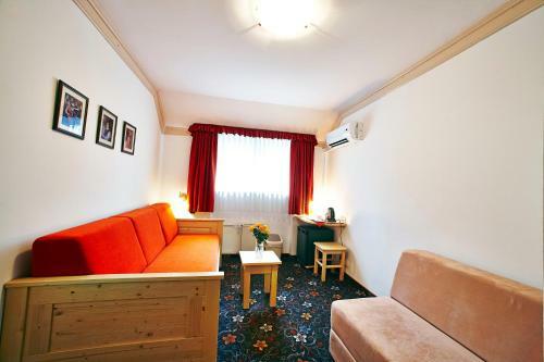 Hostal Alp Pension