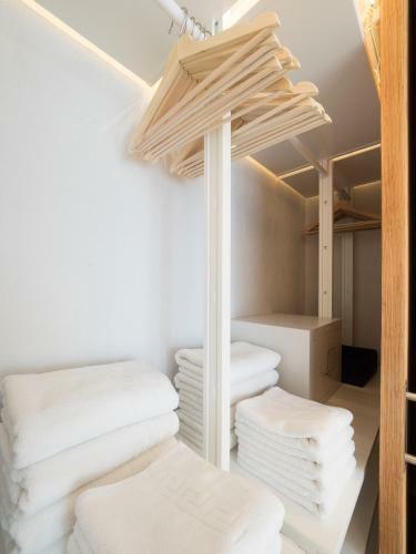 11 Holiday Homes