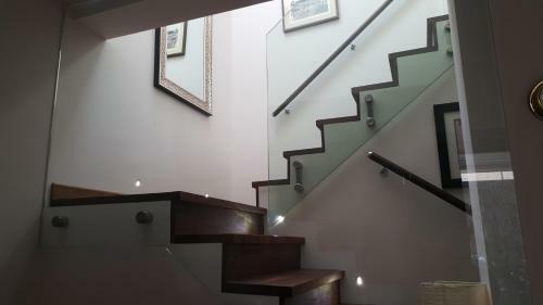 Ian's Residence