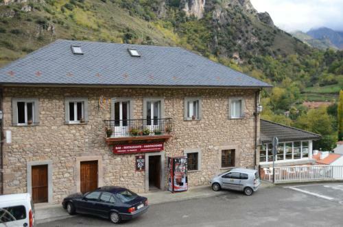 Hostal Parador Pe�avera