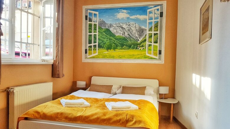 Hostal B&B Vila Teslova