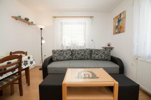 Apartment Matej Cvetek