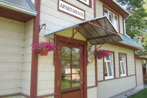 Hostal P�rna Guesthouse & Apartments