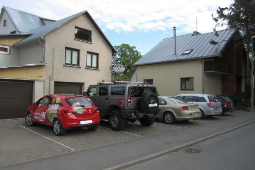 Hostal P�rna Guesthouse & Apartments
