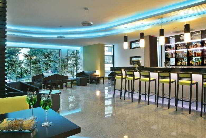 Hotel Sana Capitol