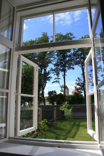 Allee Apartments