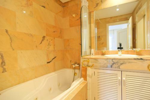 Apartment White Pearl Beach