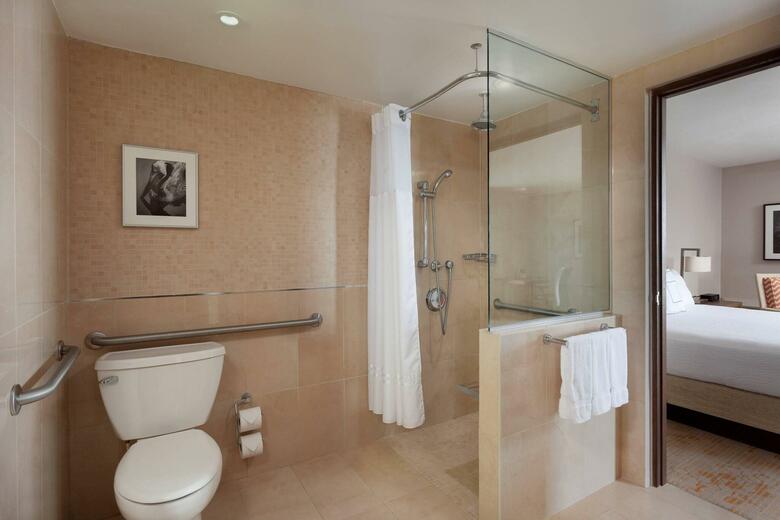 Hotel Courtyard By Marriott
