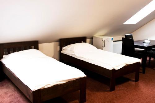 Hotel A-story