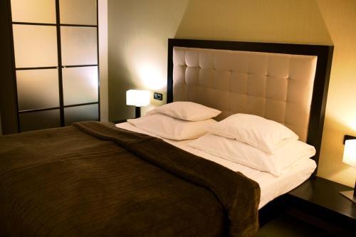 Hotel A-story