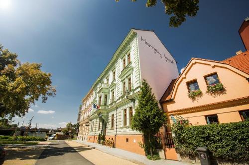 Hotel Irida