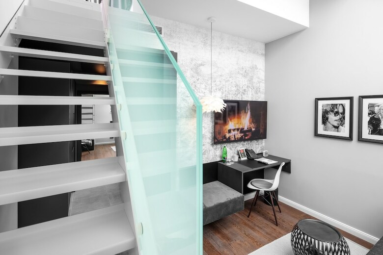 Ea Hotel M�nes