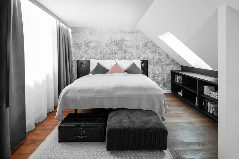 Ea Hotel M�nes