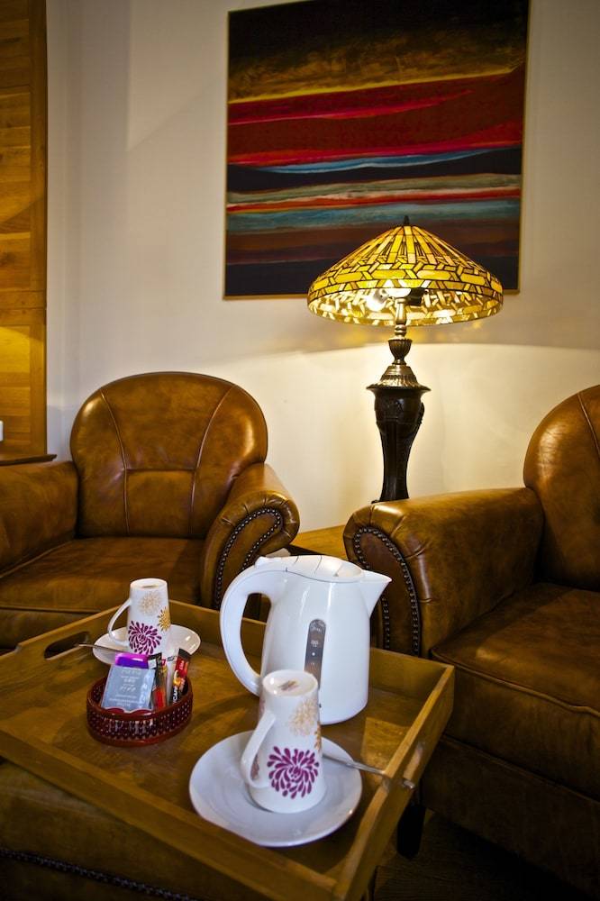 Rembrandt Hotel