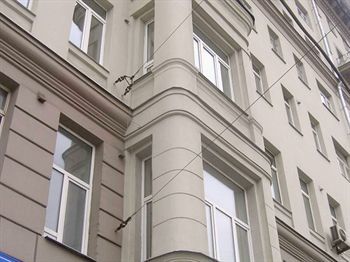 Hotel Suharevka