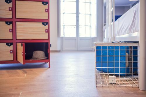 Alcazaba Premium Hostel