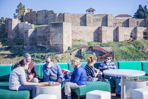 Alcazaba Premium Hostel