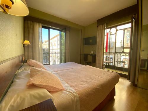 Hostal Concejo