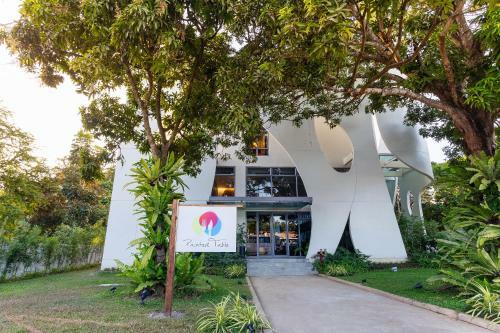 Canvas Boutique Hotel