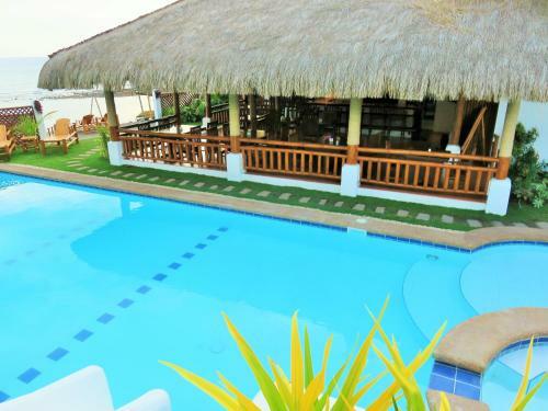 Hotel Kav's Beach Resort