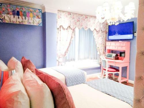 Kamiseta Hotel