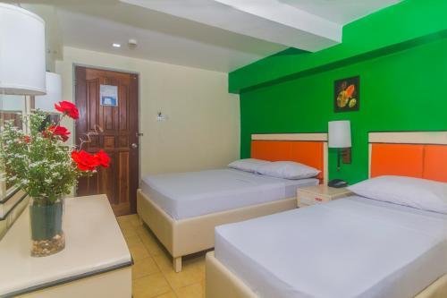 Posada Usda Dormitory Hotel