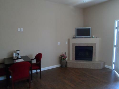 Apartamento 2172-2178 Main St