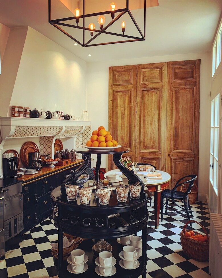 Hostal La Course