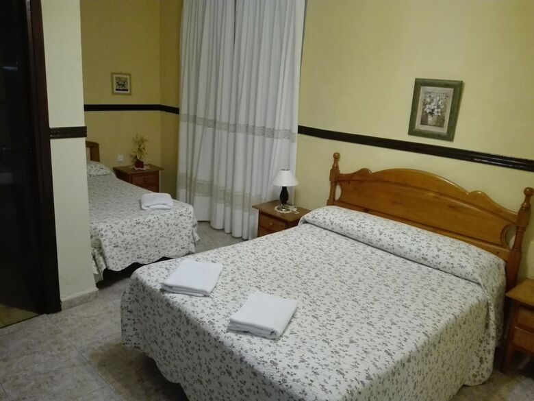 Hostal Pensi�n Javier