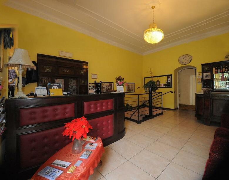 Hotel Alexander