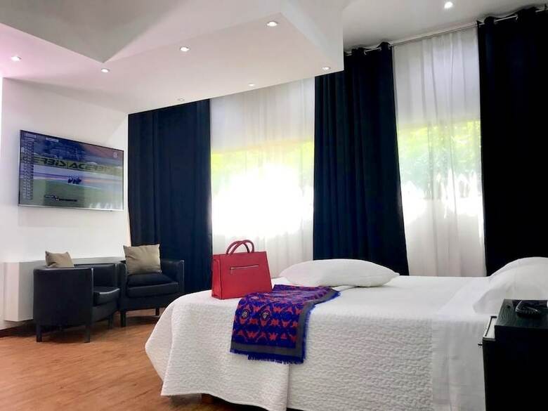 Gardenia Hotel