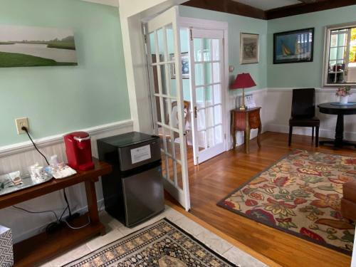 Posada Howland House Inn