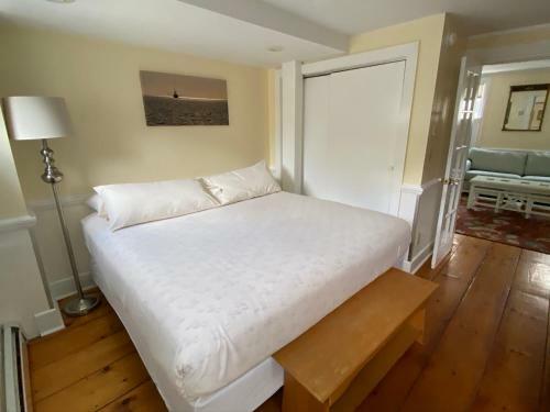 Posada Howland House Inn