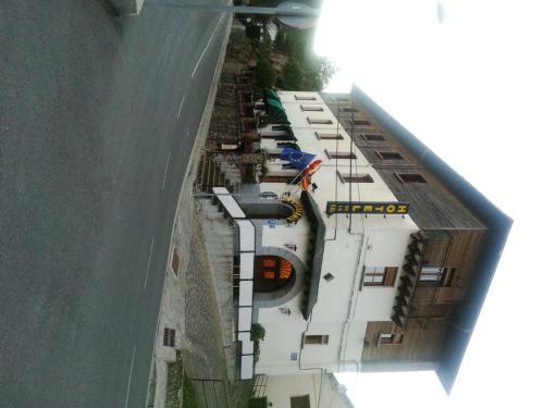 Hotel De La Val