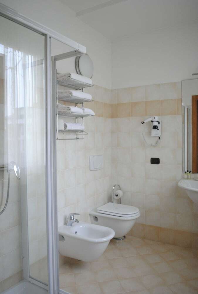 International Hotel Iseo