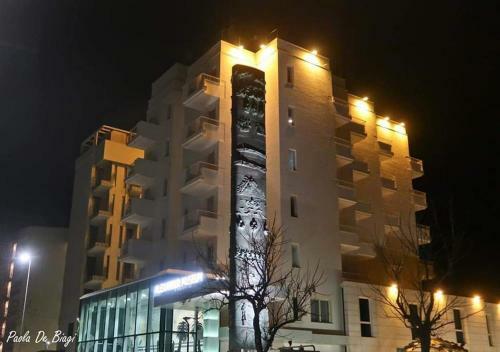 Alexander Museum Palace Hotel