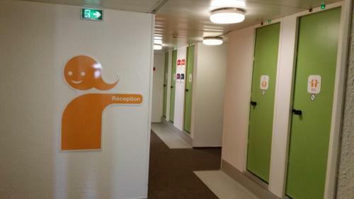 Hotelf1 Lyon Isle D'abeau Ouest St Exupery