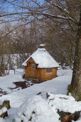 Les Cabanes De Pyrene