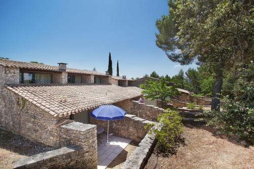 Aparthotel La Bastide Des Ch�nes