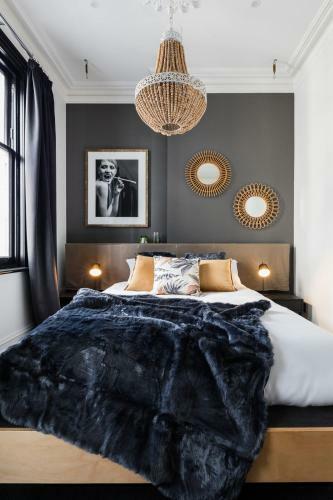 East Brunswick Hotel