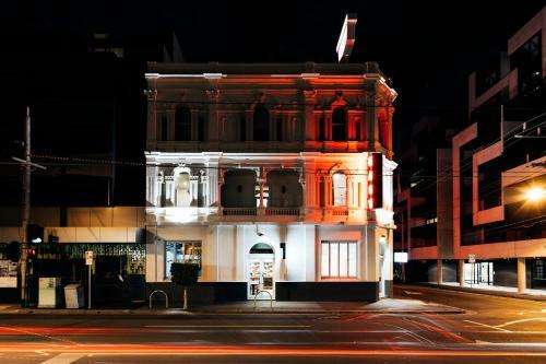 East Brunswick Hotel