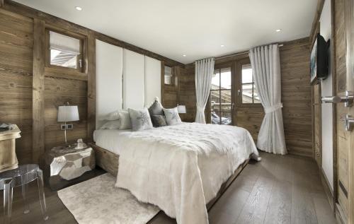 Chalet S