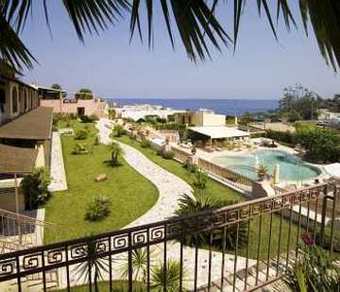Hotel Tritone
