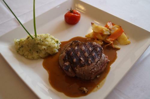 Logis Hotel Restaurant Le Phare