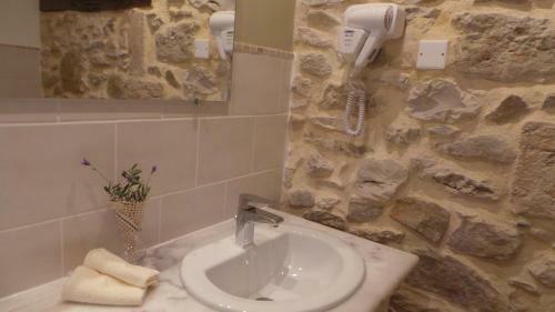 Bed & Breakfast Le Mas Des Ferrayes