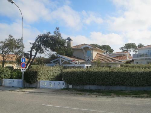 Villa Les Alys�s