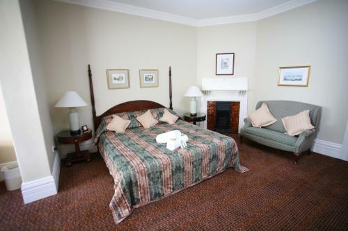 Darcy's Hotel