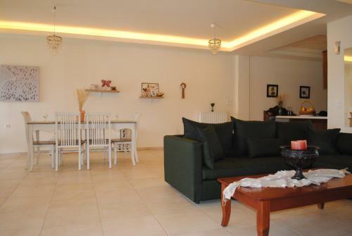 Apartment Villa Omega