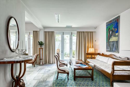 Leto Hotel